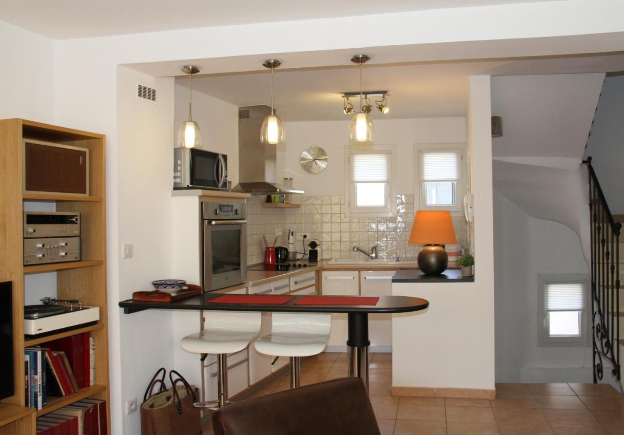 Agréable maison de ville Eyragues Exterior foto
